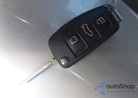 2018 Audi Q3 2.0T Premium/2.0T Sport Premium z USA, uszkodzony, nr VIN WA1BCCFS0JR013056